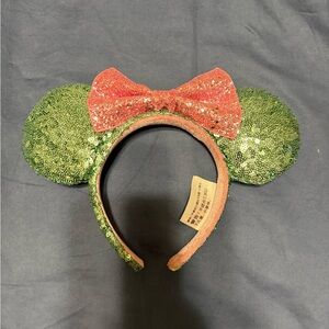 Green Sequin Minnie Mouse Ears with Pink Bow